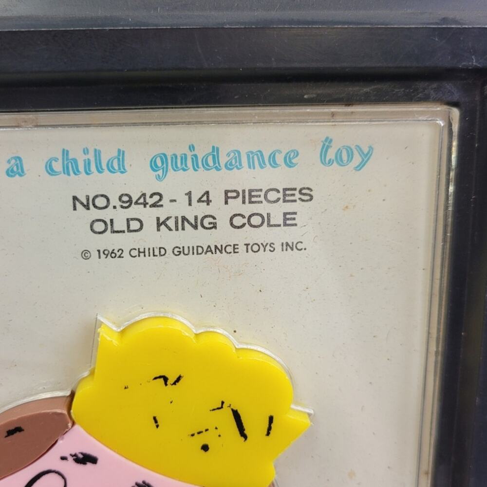 Vintage 1962 Plastic Child Guidance Toy Magnet Old King Cole Puzzle No. 942 - Picture 2 of 5